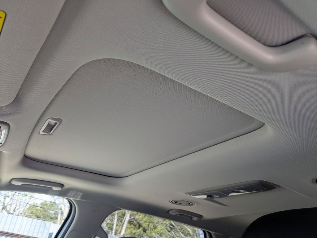 Thumbnail: 2025 Kia Telluride - 23