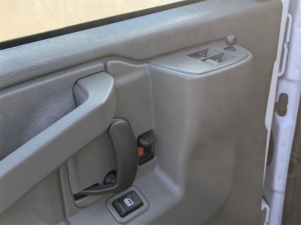 Thumbnail: 2023 Chevrolet Express - 10