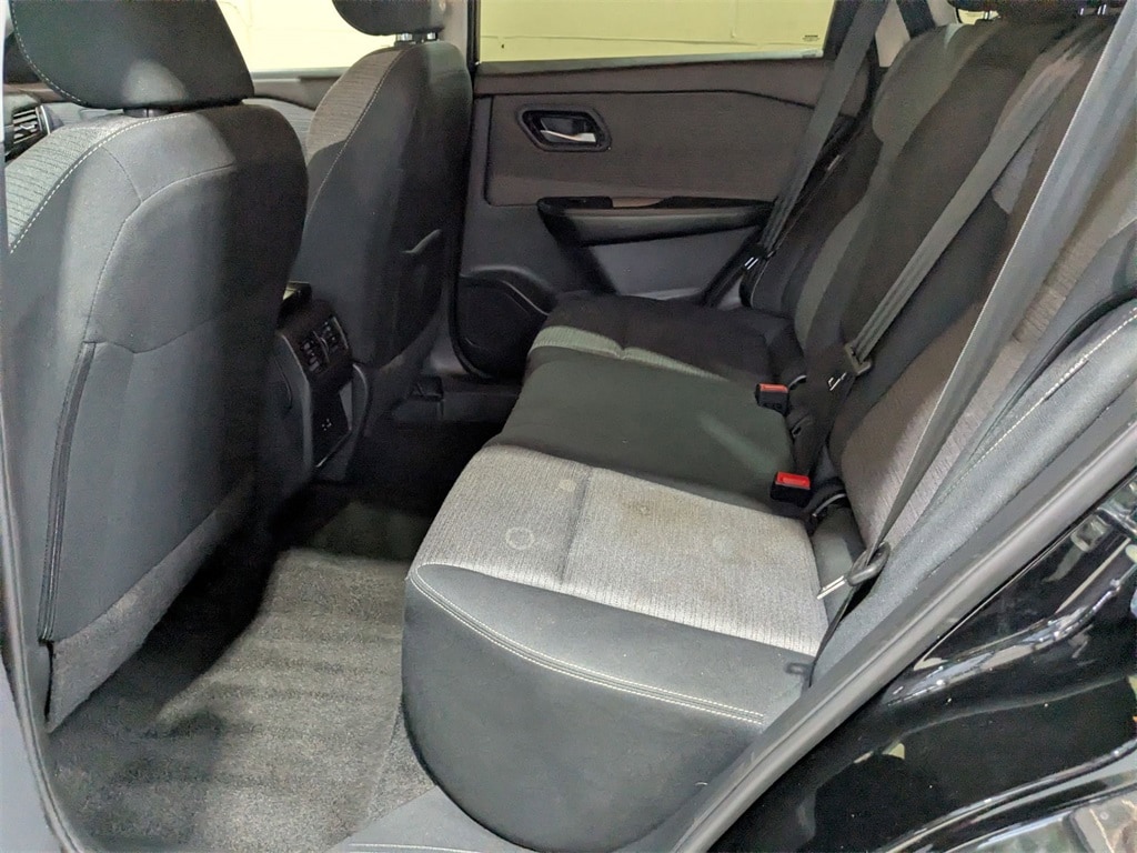 Thumbnail: 2023 Nissan Rogue - 26