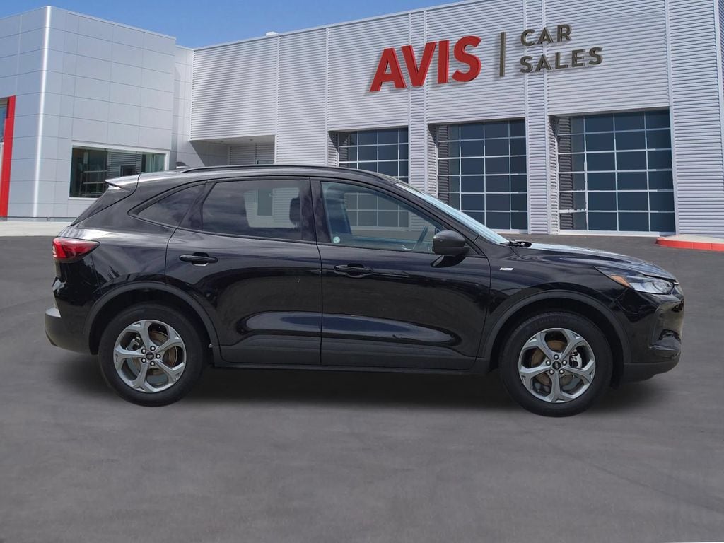 Thumbnail: 2025 Ford Escape - 5