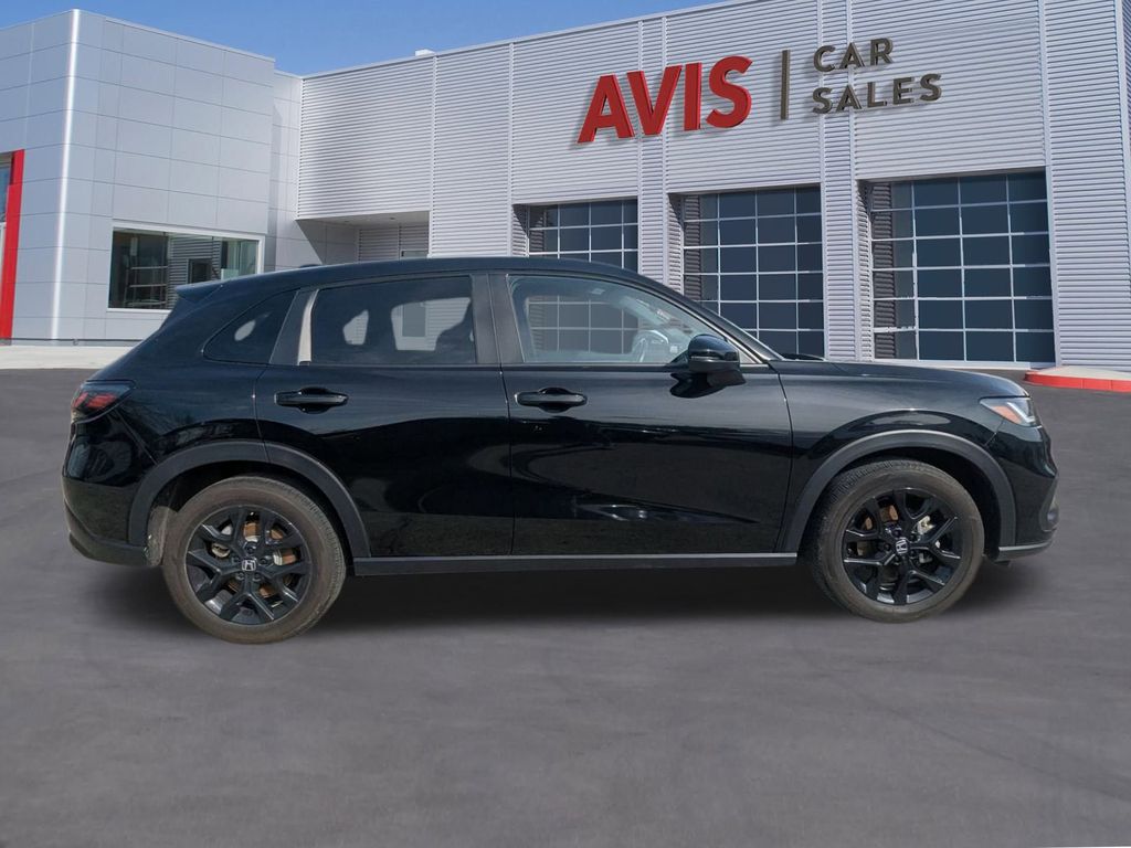 Thumbnail: 2025 Honda HR-V - 5