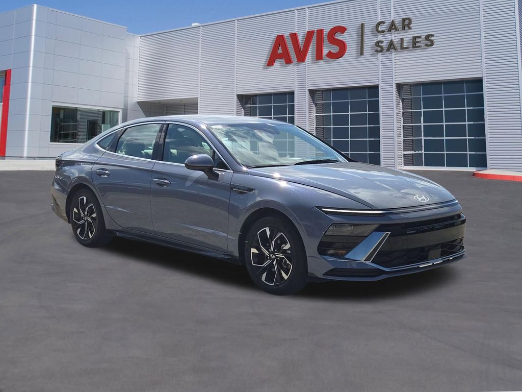 Thumbnail: 2025 Hyundai Sonata - 3