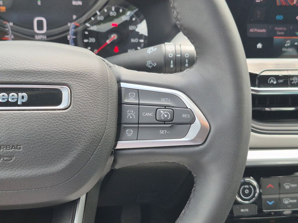 Thumbnail: 2025 Jeep Compass - 15