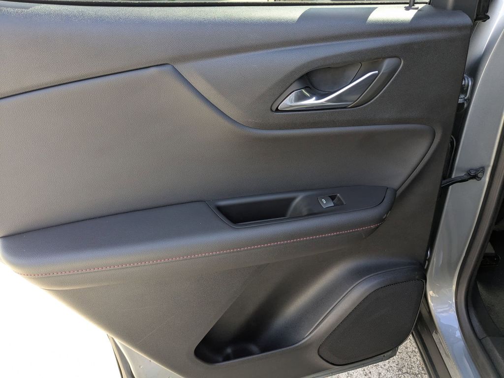 Thumbnail: 2025 Chevrolet Blazer - 23