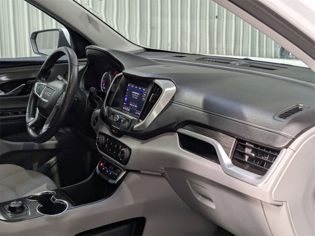 Thumbnail: 2024 GMC Terrain - 31