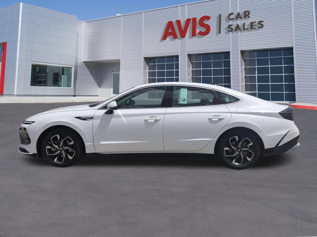 Thumbnail: 2025 Hyundai Sonata - 10
