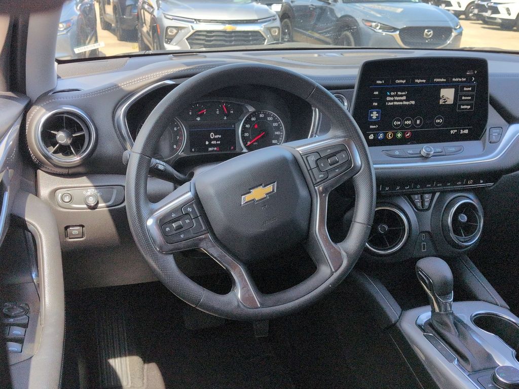 Thumbnail: 2025 Chevrolet Blazer - 22