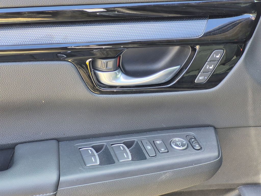 Thumbnail: 2025 Honda CR-V - 13