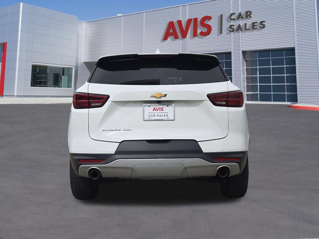 Thumbnail: 2025 Chevrolet Blazer - 7