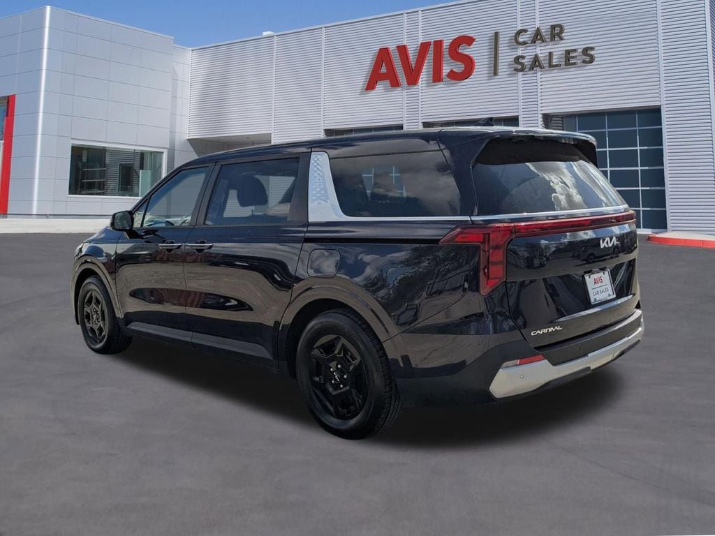 Thumbnail: 2025 Kia Carnival - 9