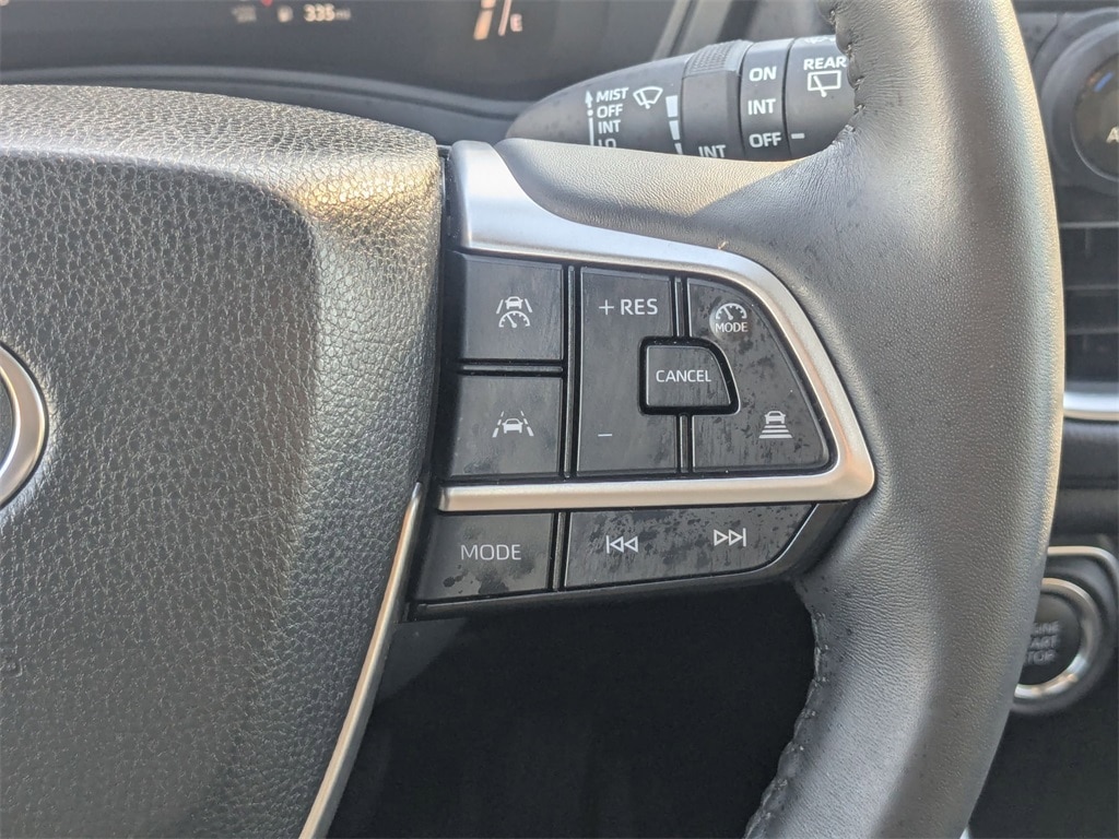 Thumbnail: 2025 Toyota Grand Highlander - 17