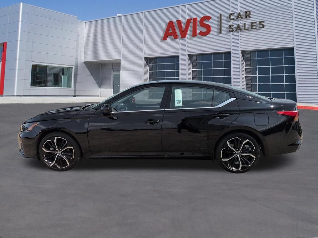 Thumbnail: 2025 Nissan Altima - 10
