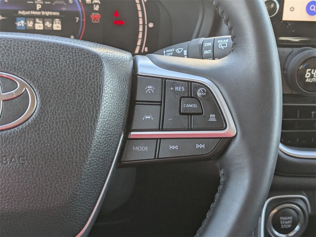 Thumbnail: 2025 Toyota Grand Highlander - 14