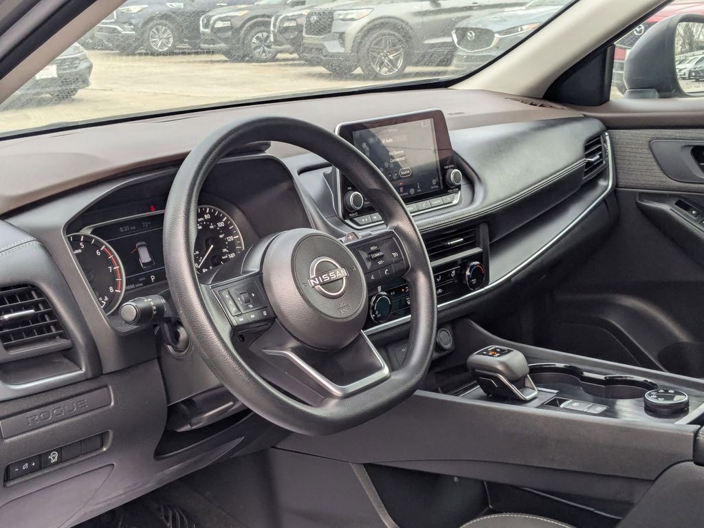 Thumbnail: 2023 Nissan Rogue - 14