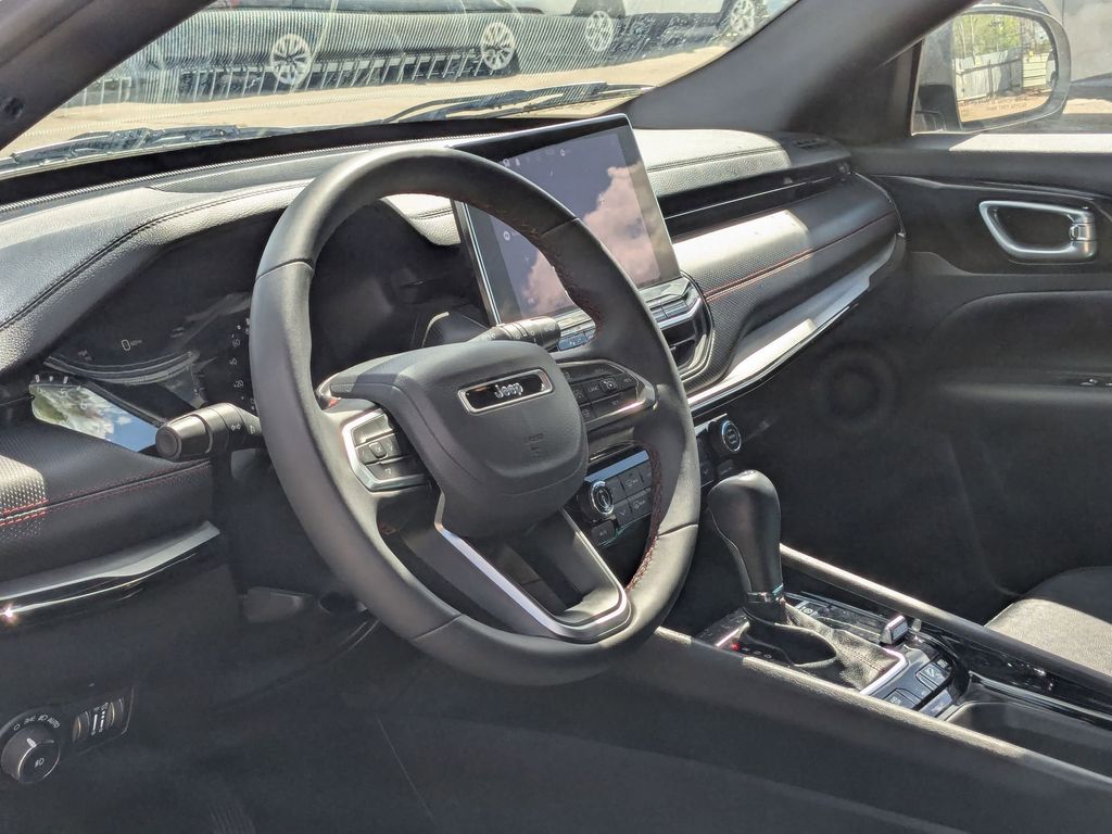 Thumbnail: 2025 Jeep Compass - 10