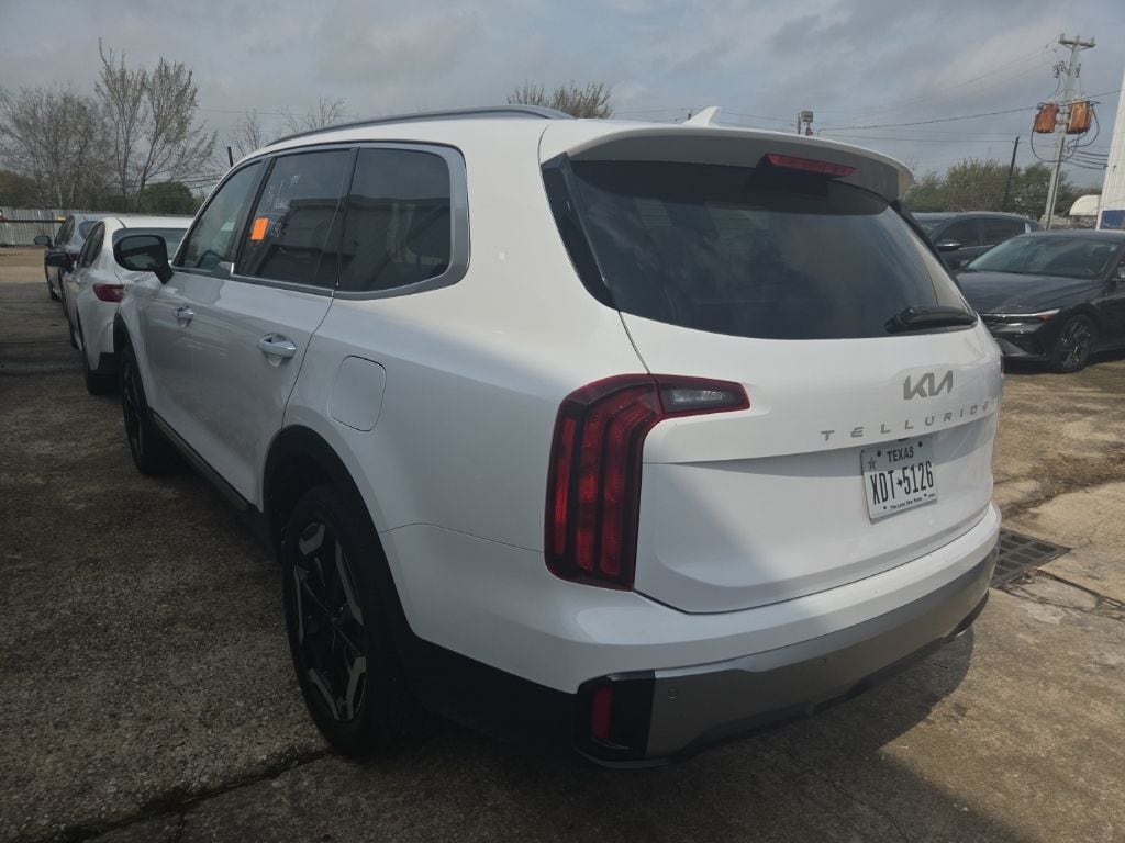 Certified 2025 Kia Telluride S SUV