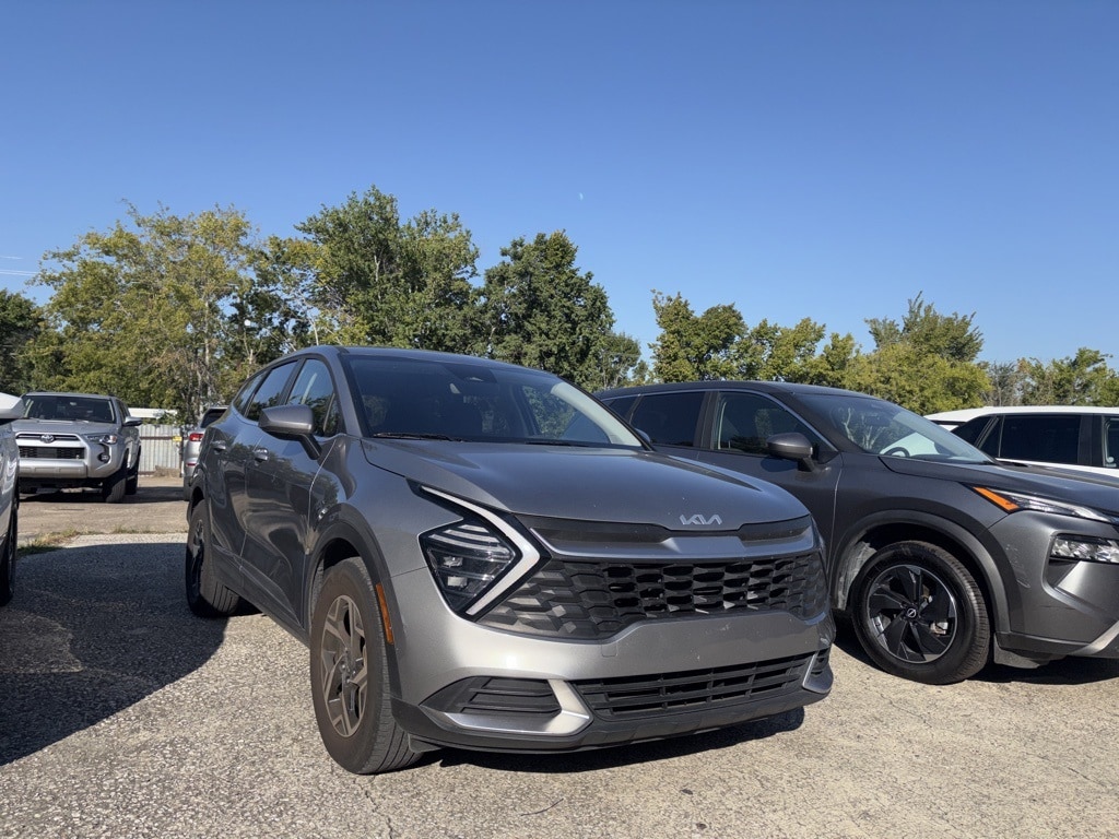 Thumbnail: 2024 Kia Sportage - 3