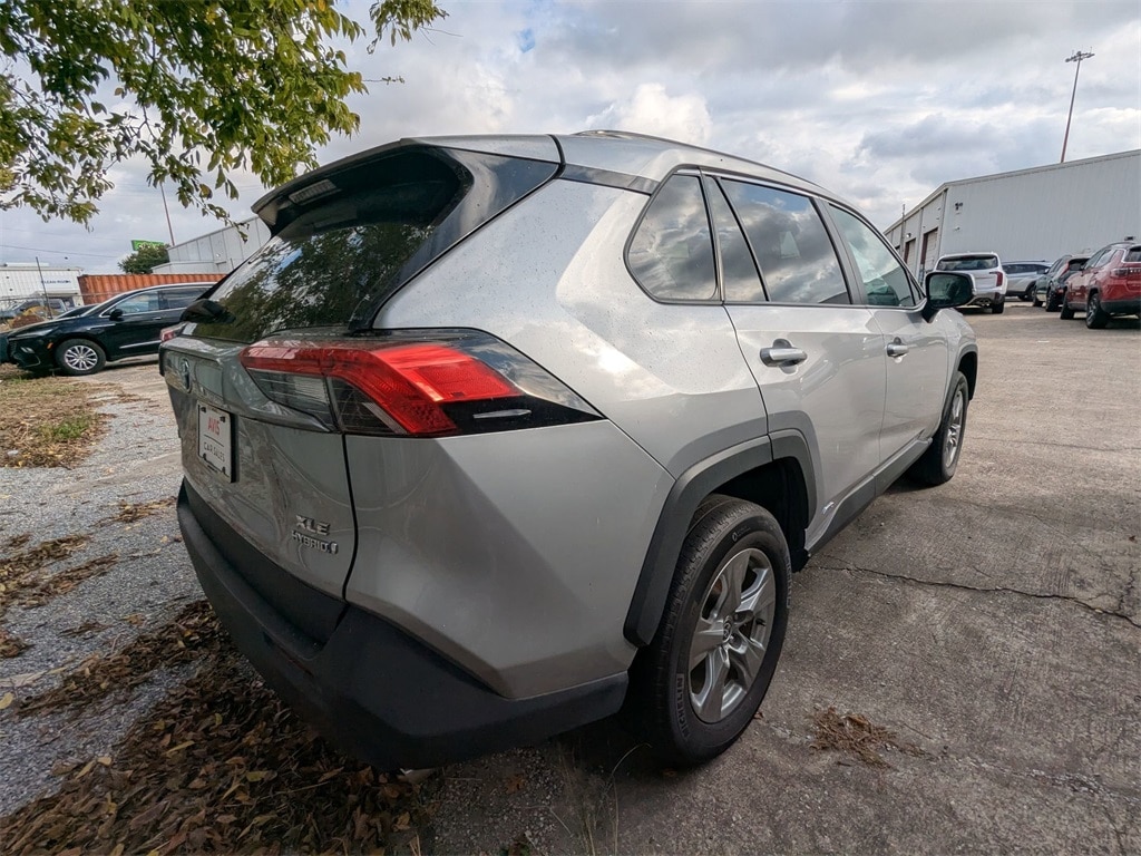 Thumbnail: 2024 Toyota RAV4 - 5