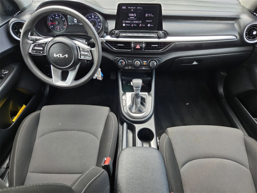 Thumbnail: 2024 Kia Forte - 24