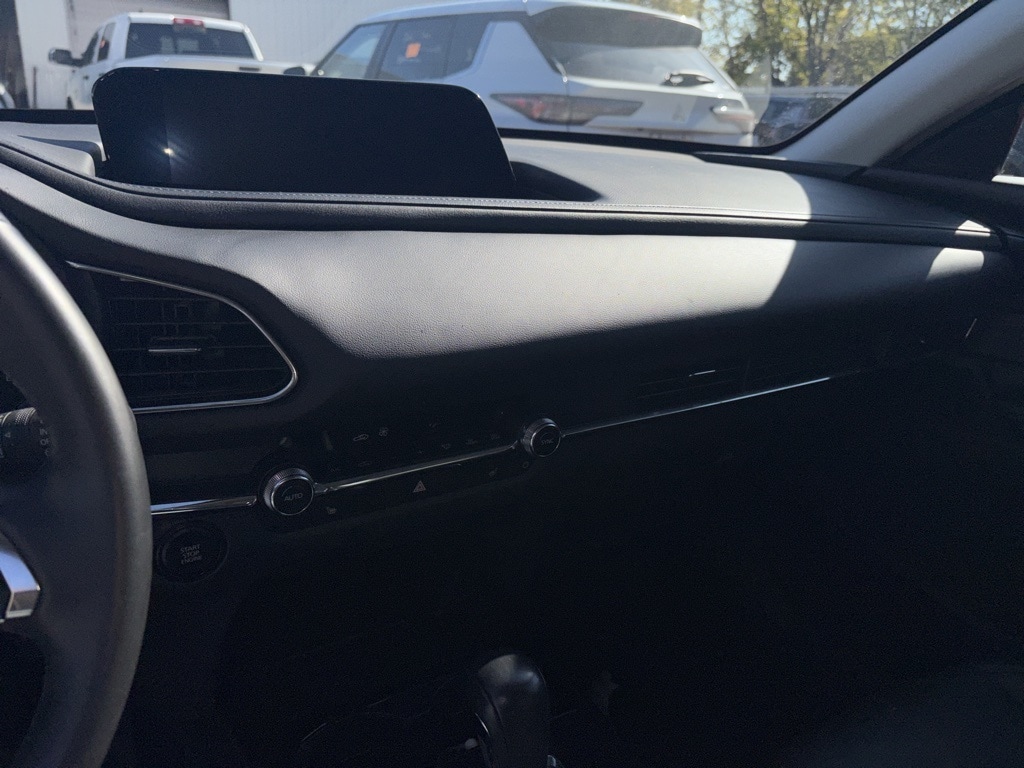 Thumbnail: 2025 Mazda CX-30 - 8