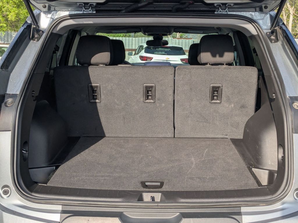 Thumbnail: 2025 Chevrolet Blazer - 27