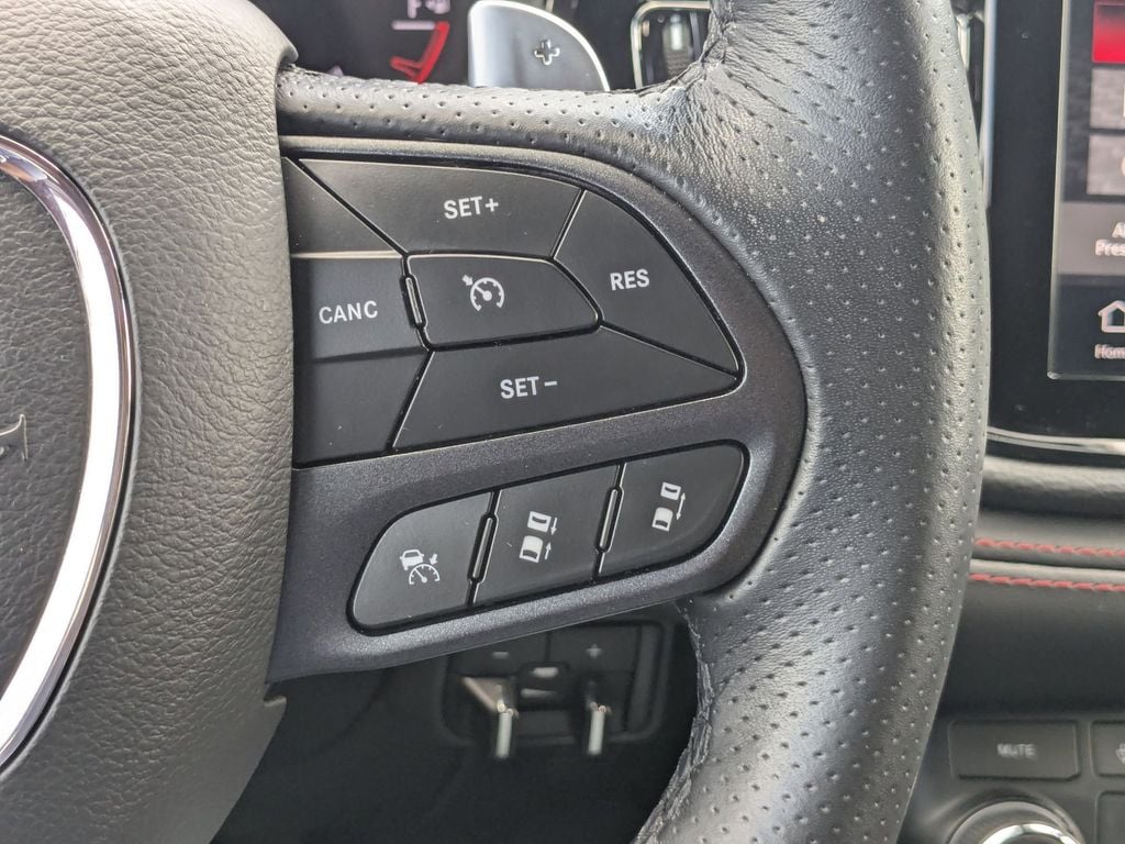 Thumbnail: 2025 Dodge Durango - 17