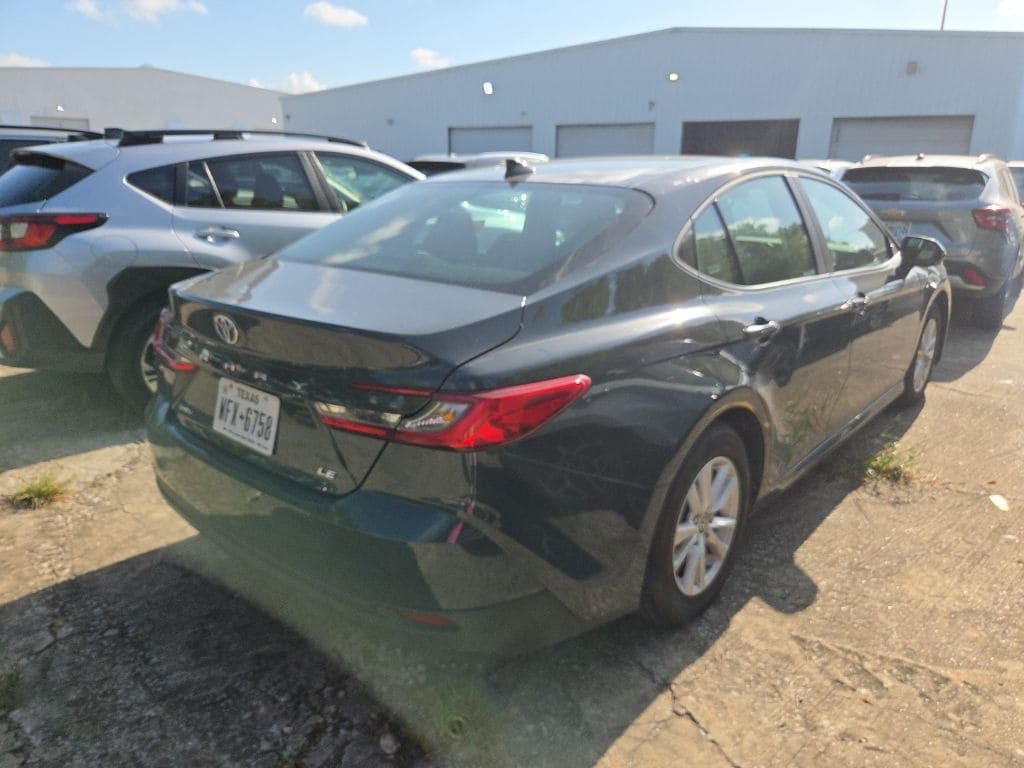 Thumbnail: 2025 Toyota Camry - 9