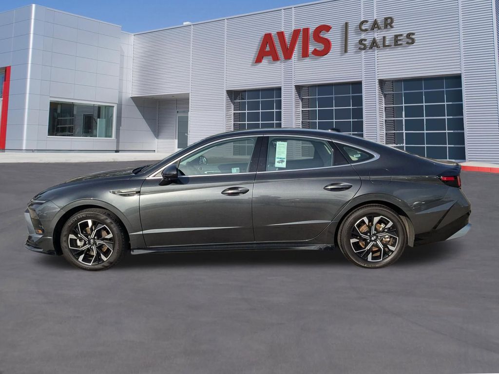 Thumbnail: 2025 Hyundai Sonata - 10