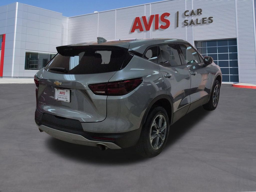 Thumbnail: 2025 Chevrolet Blazer - 6