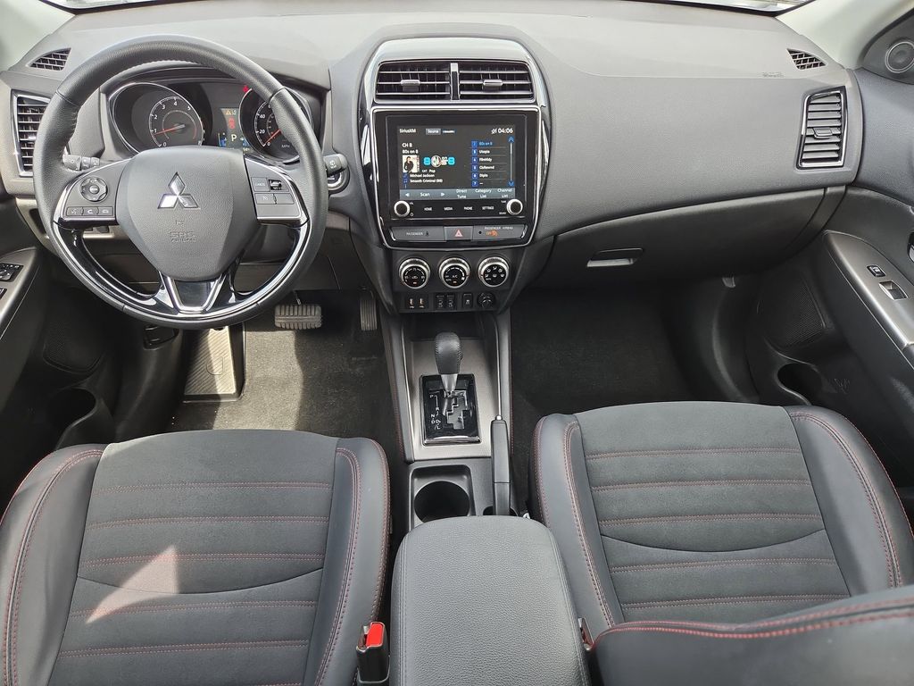 Thumbnail: 2025 Mitsubishi Outlander Sport - 25