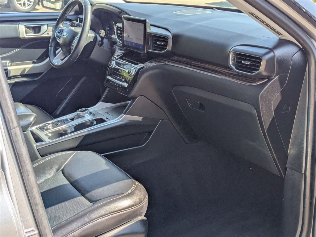 Thumbnail: 2023 Ford Explorer - 30