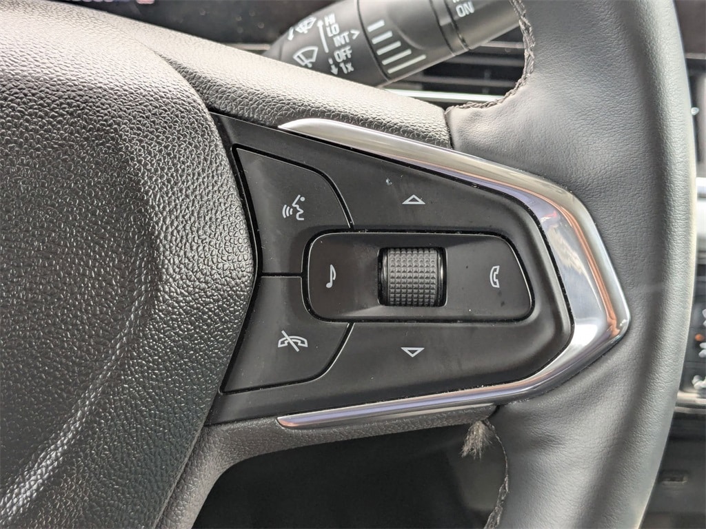 Thumbnail: 2025 Chevrolet Trax - 17