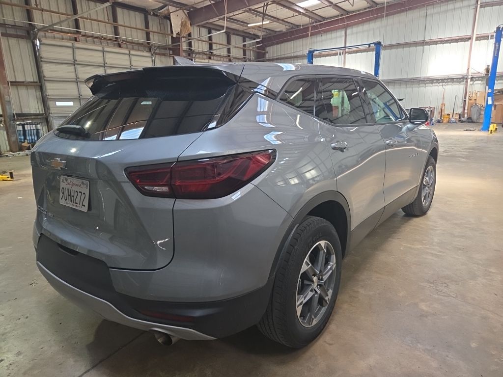 Thumbnail: 2025 Chevrolet Blazer - 5