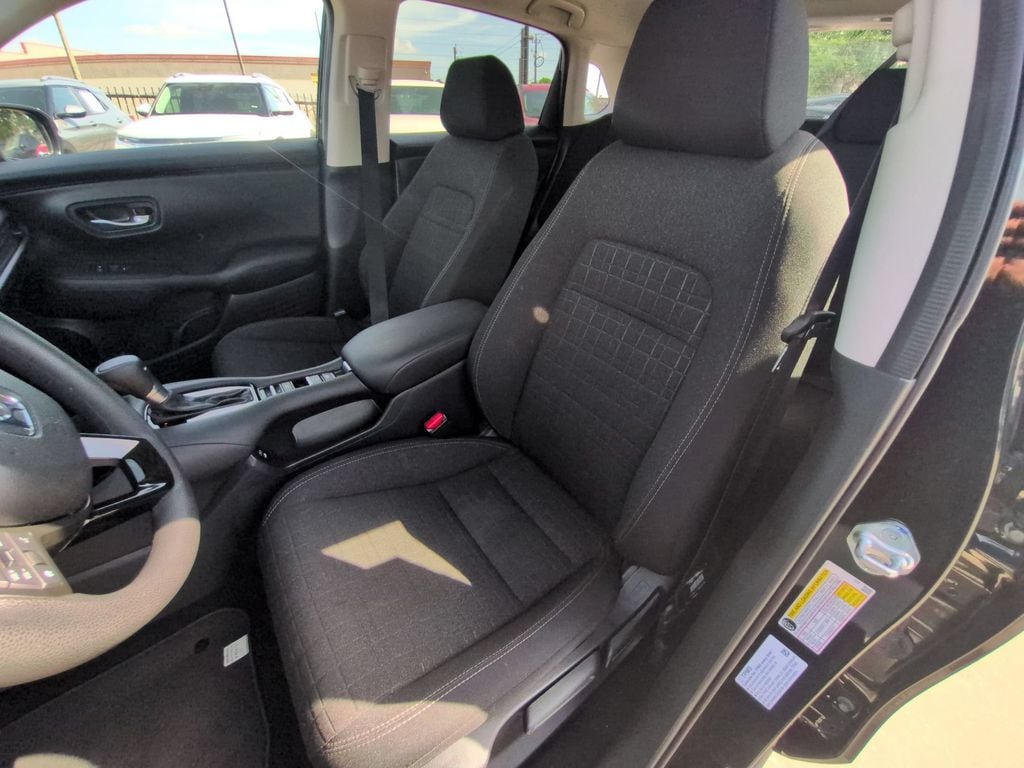 Thumbnail: 2025 Honda HR-V - 24
