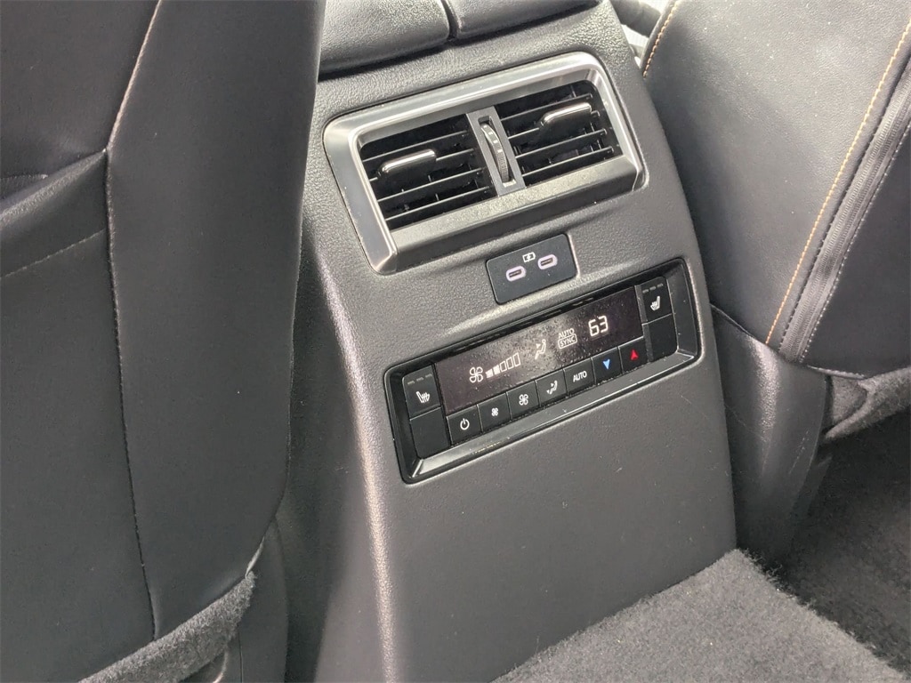 Thumbnail: 2025 Mazda CX-90 - 30