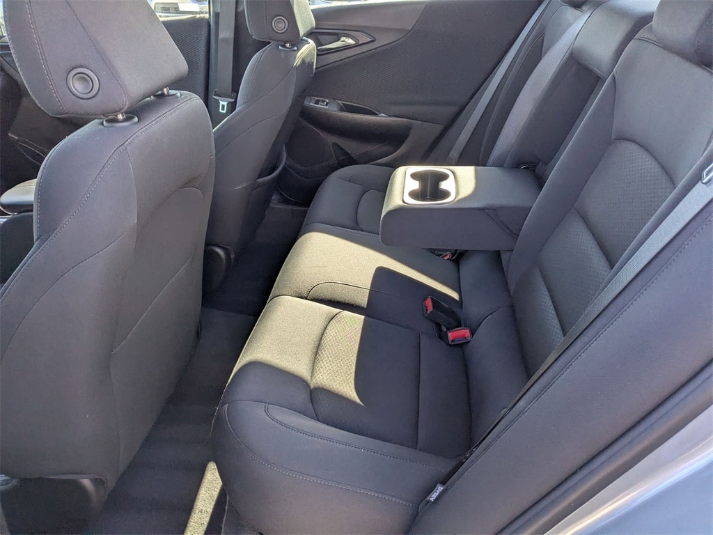 Thumbnail: 2023 Chevrolet Malibu - 23