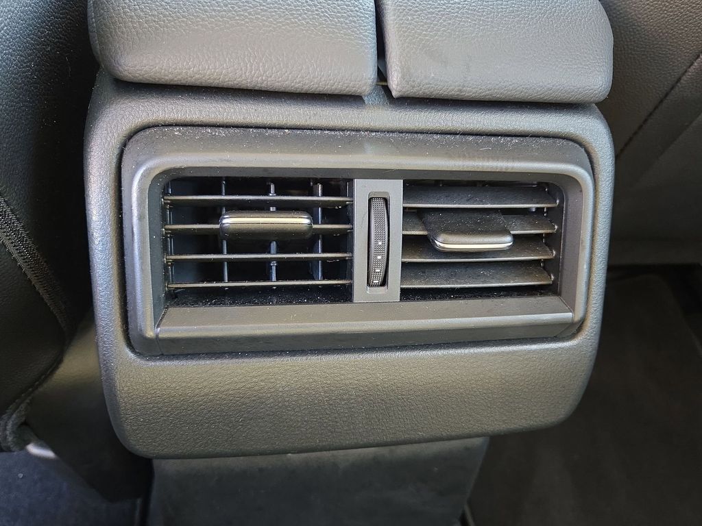 Thumbnail: 2025 Mazda CX-50 - 27