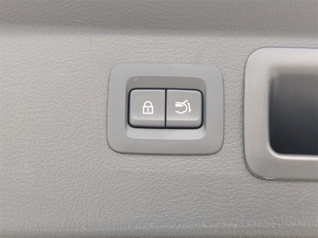 Thumbnail: 2025 Mazda CX-50 - 29