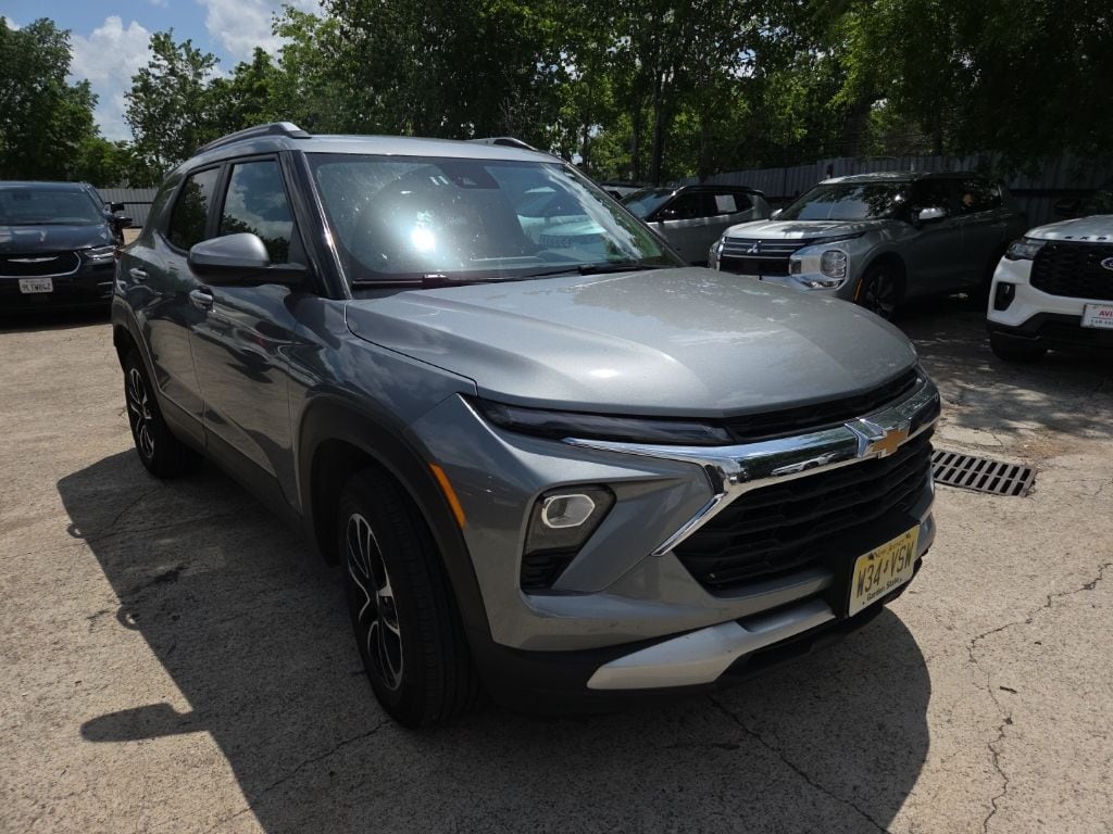 Thumbnail: 2025 Chevrolet TrailBlazer - 4