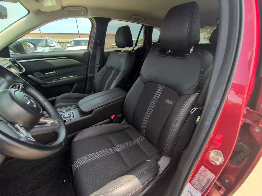 Thumbnail: 2025 Mazda CX-50 - 24