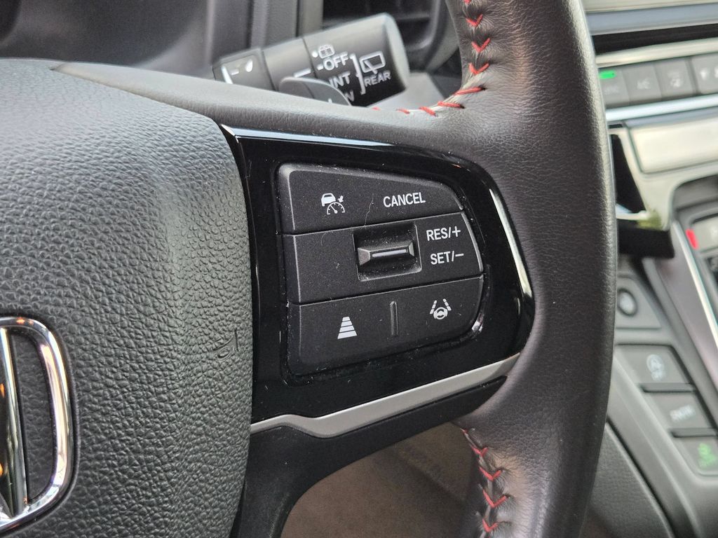 2025 Honda Odyssey Sport L - Photo 18