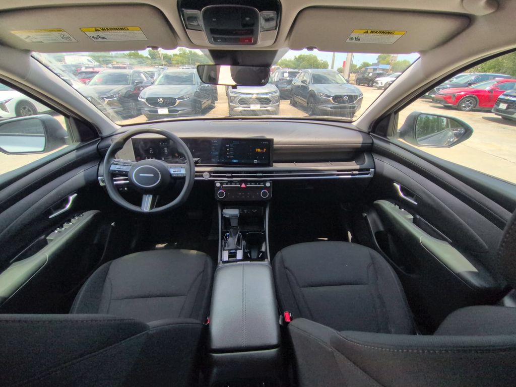 Thumbnail: 2025 Hyundai Tucson - 25