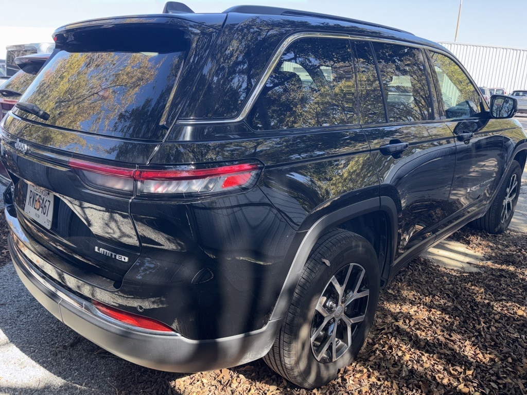 Thumbnail: 2024 Jeep Grand Cherokee - 5