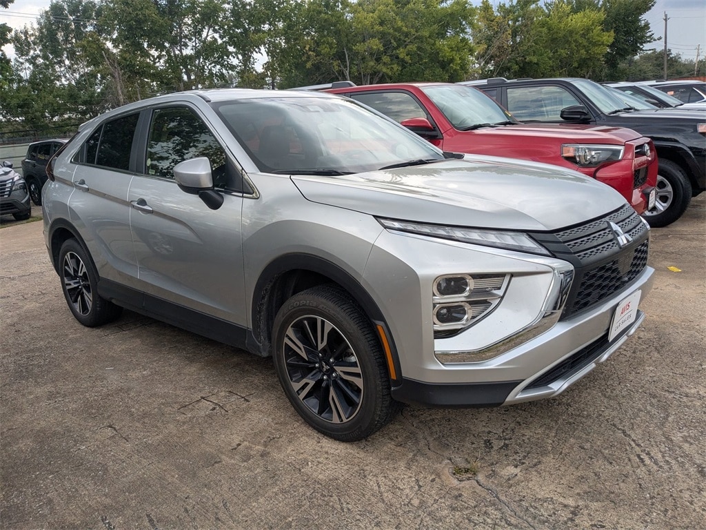 Thumbnail: 2024 Mitsubishi Eclipse Cross - 4