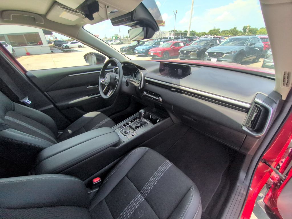 Thumbnail: 2025 Mazda CX-50 - 31