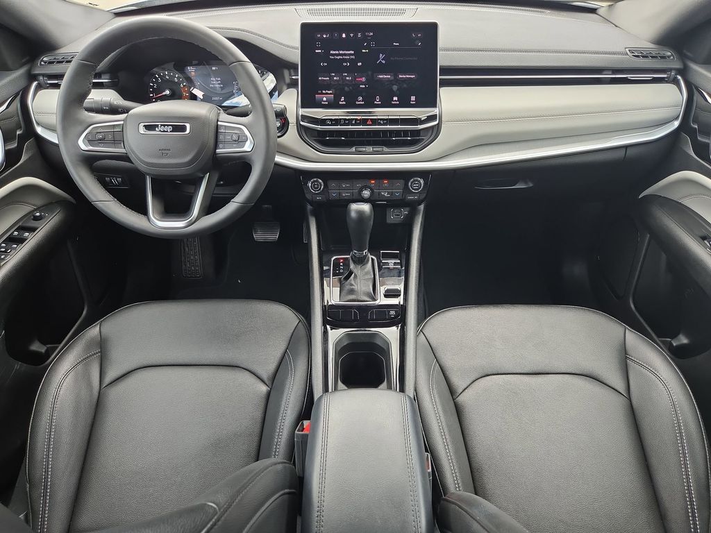 Thumbnail: 2025 Jeep Compass - 25