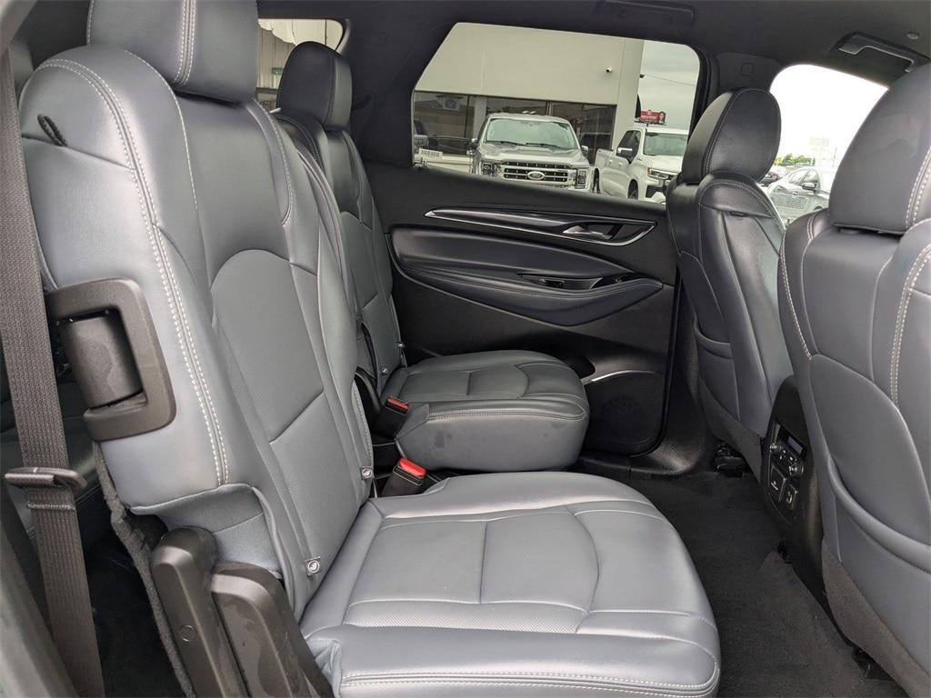 Thumbnail: 2024 Buick Enclave - 32