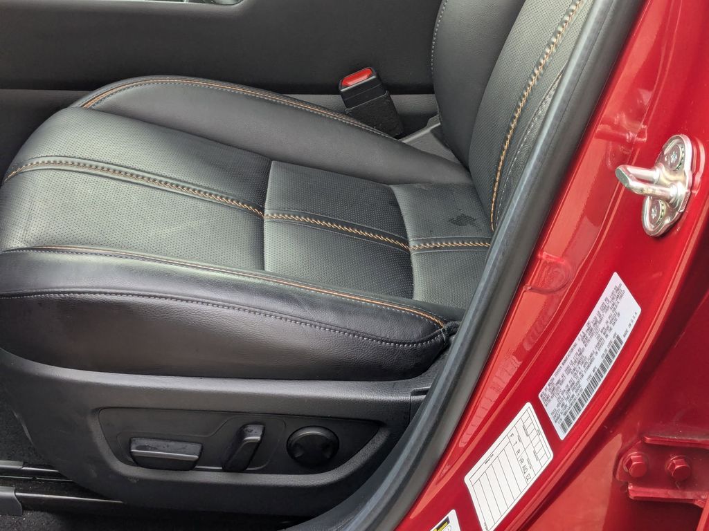 Thumbnail: 2025 Mazda CX-50 - 23