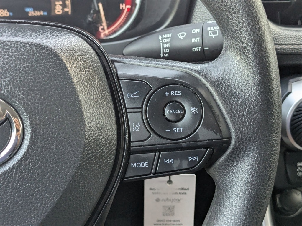 Thumbnail: 2025 Toyota RAV4 - 17