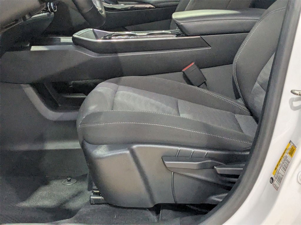 Thumbnail: 2025 Chevrolet Equinox - 23